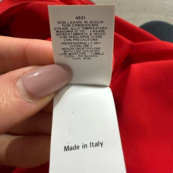 Love Moschino Elegant Red Sleeveless Midi Dress - Picture 7 of 14